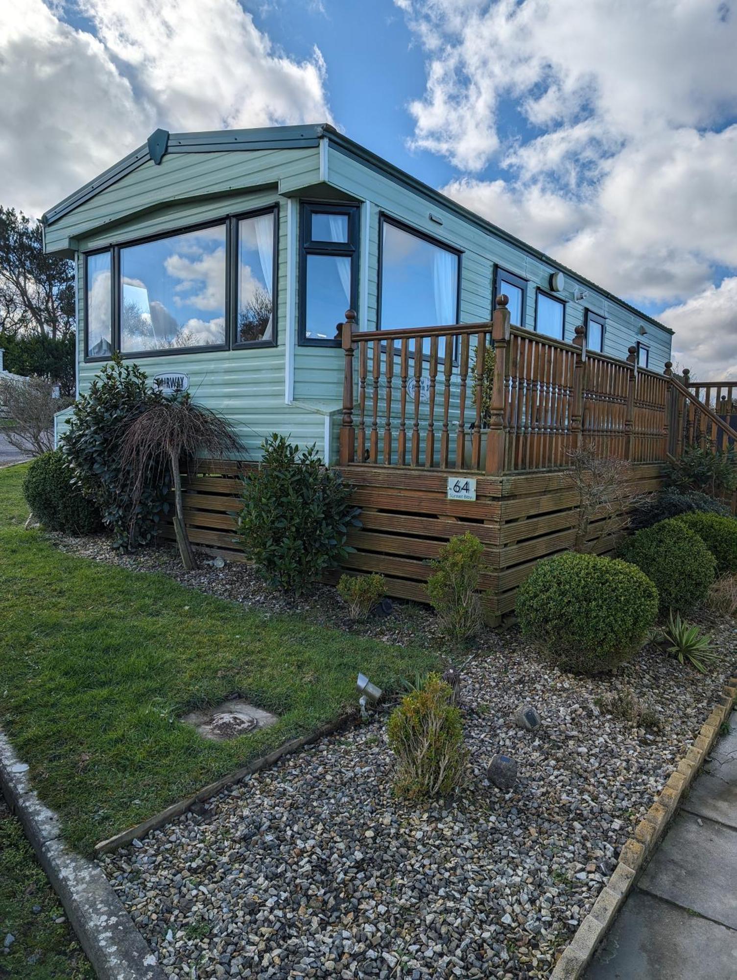 Villa 64 Wide Horizon Aberaeron Esterno foto